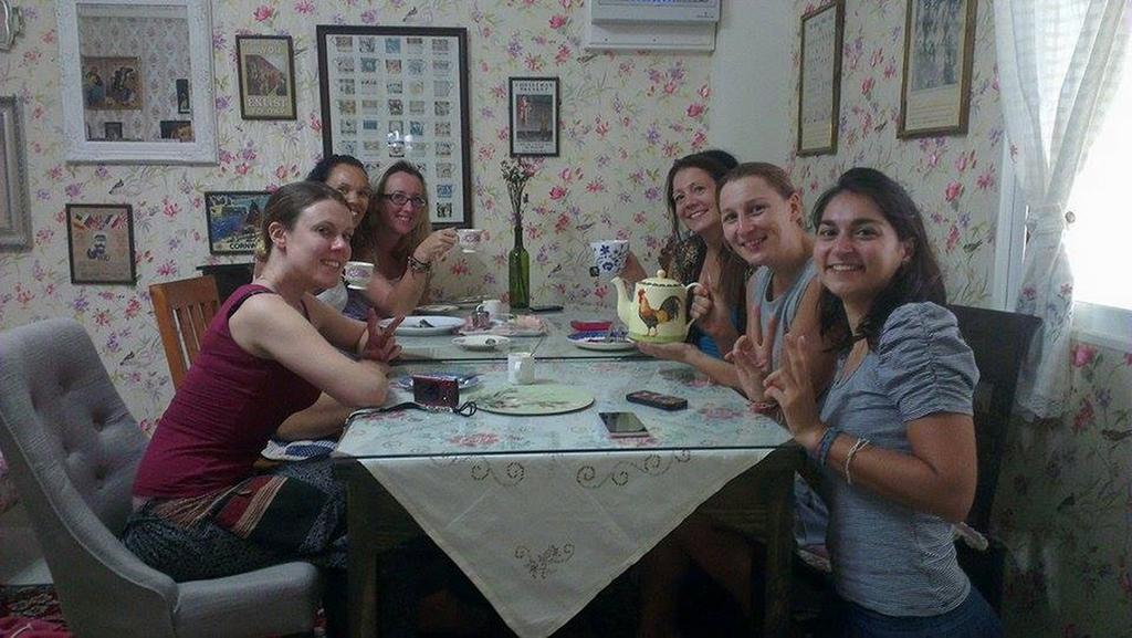The London Tearoom Чиангмай Екстериор снимка