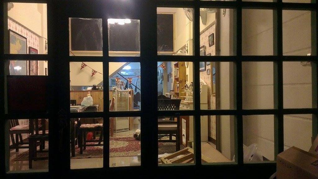 The London Tearoom Чиангмай Екстериор снимка