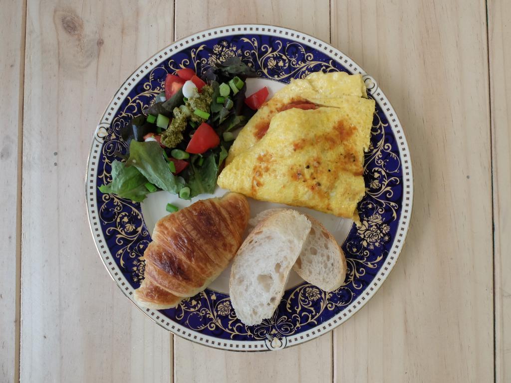 The London Tearoom Чиангмай Екстериор снимка