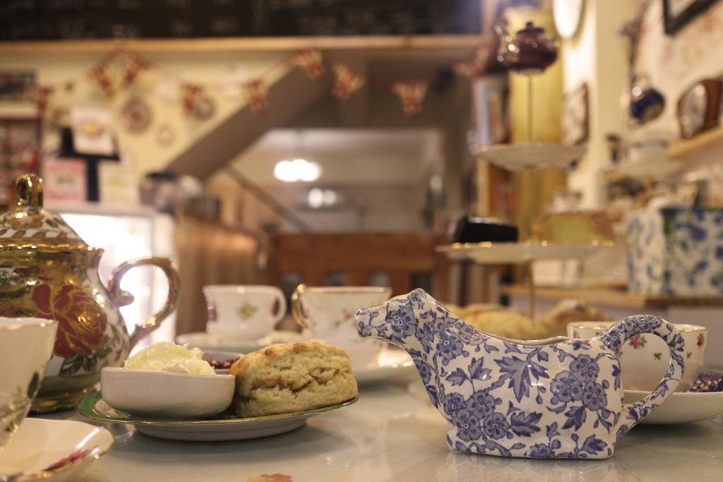 The London Tearoom Чиангмай Екстериор снимка