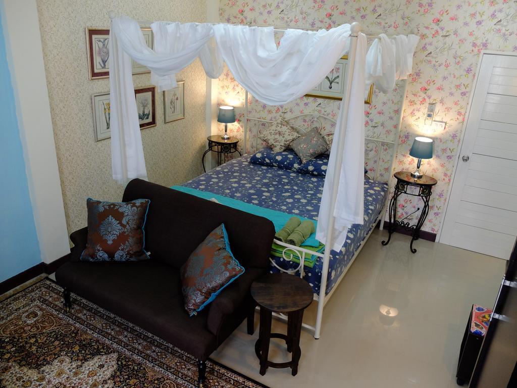 The London Tearoom Чиангмай Екстериор снимка